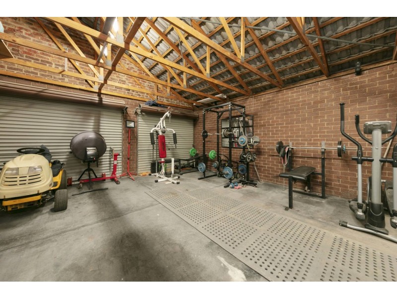 3 Waruka Close, Endeavour Hills VIC 3802