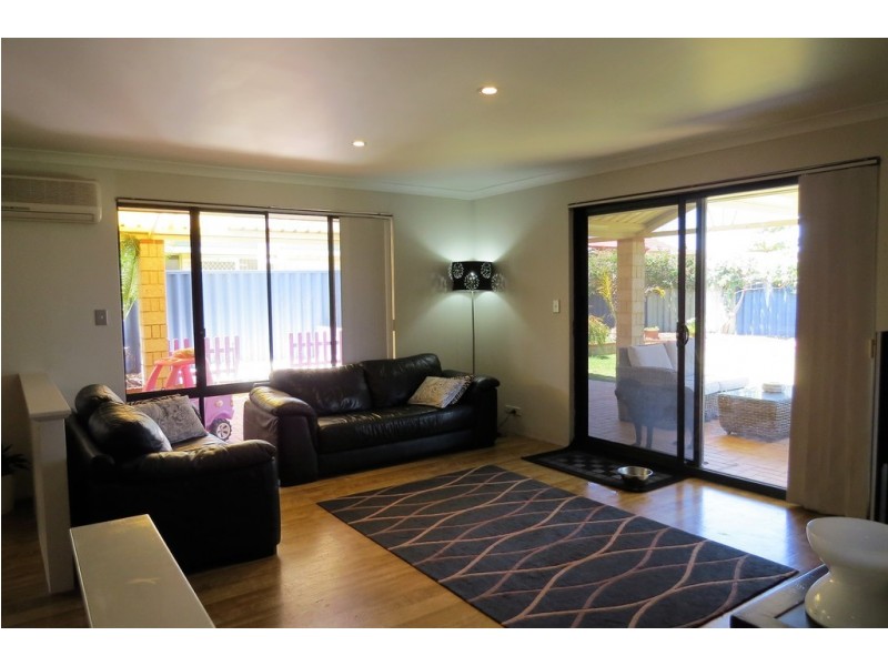 8 VALDEZ WAY, Port Kennedy WA 6172