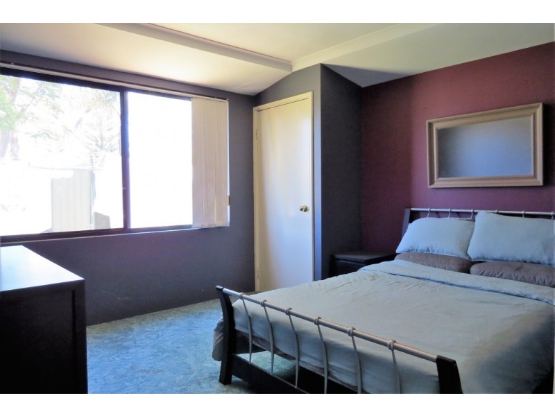 8 VALDEZ WAY, Port Kennedy WA 6172