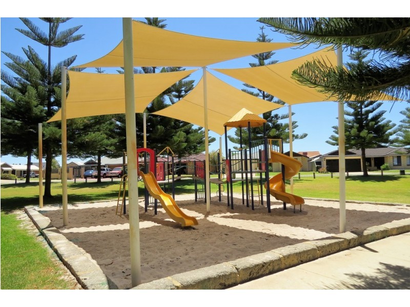 8 VALDEZ WAY, Port Kennedy WA 6172