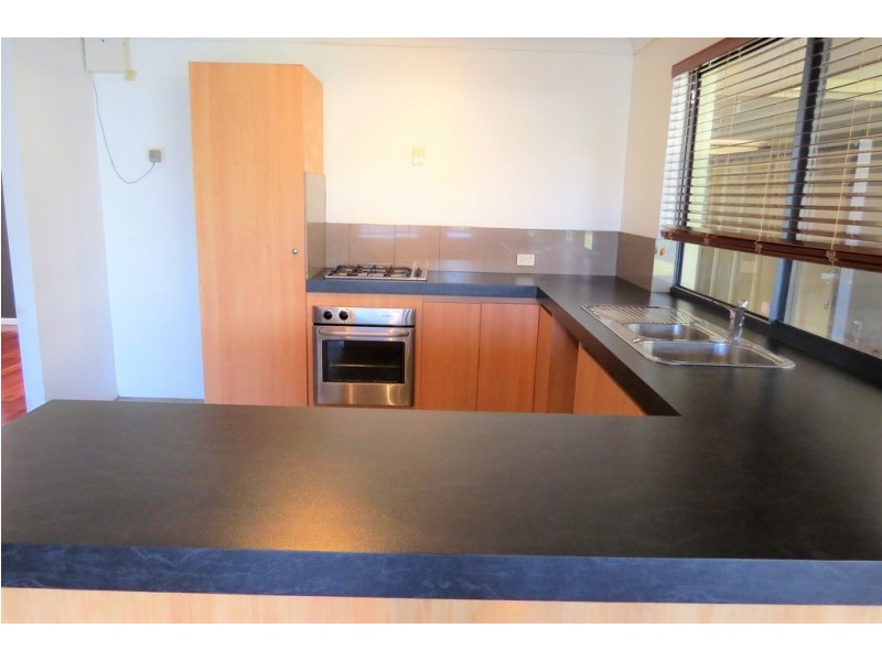 20 Carmana Lane, Warnbro WA 6169