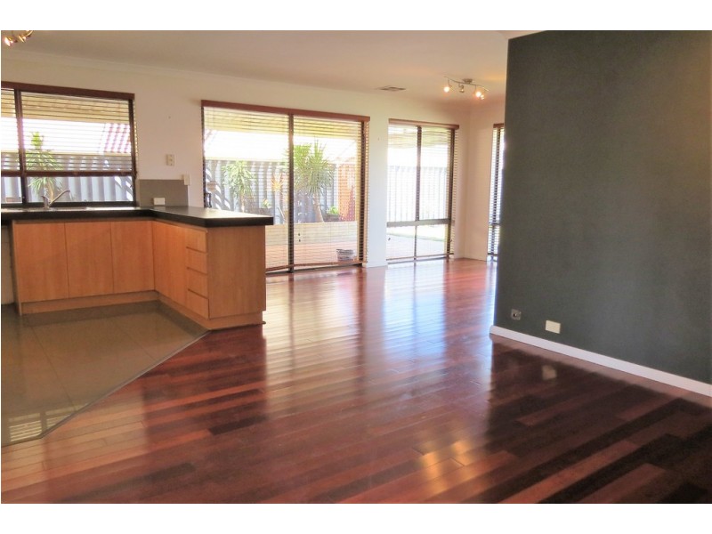 20 Carmana Lane, Warnbro WA 6169
