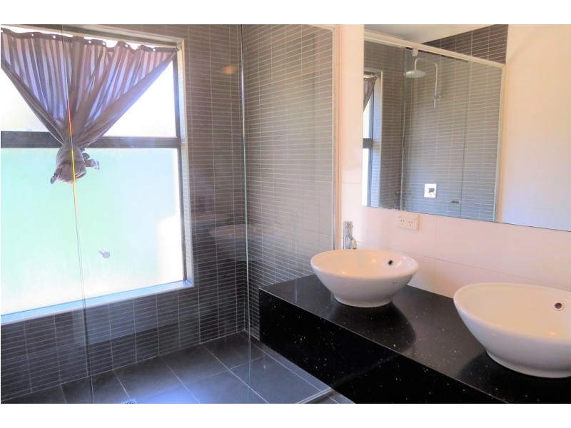 20 Carmana Lane, Warnbro WA 6169