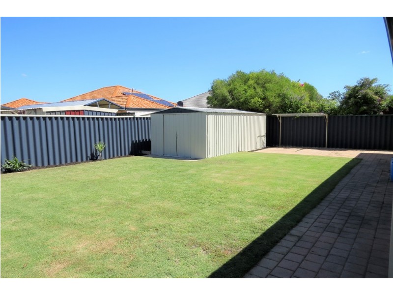 20 Carmana Lane, Warnbro WA 6169