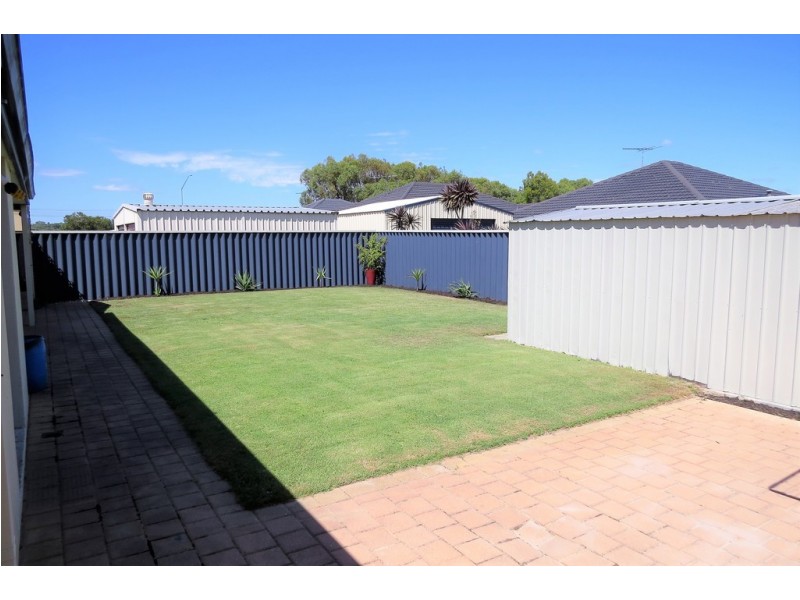 20 Carmana Lane, Warnbro WA 6169