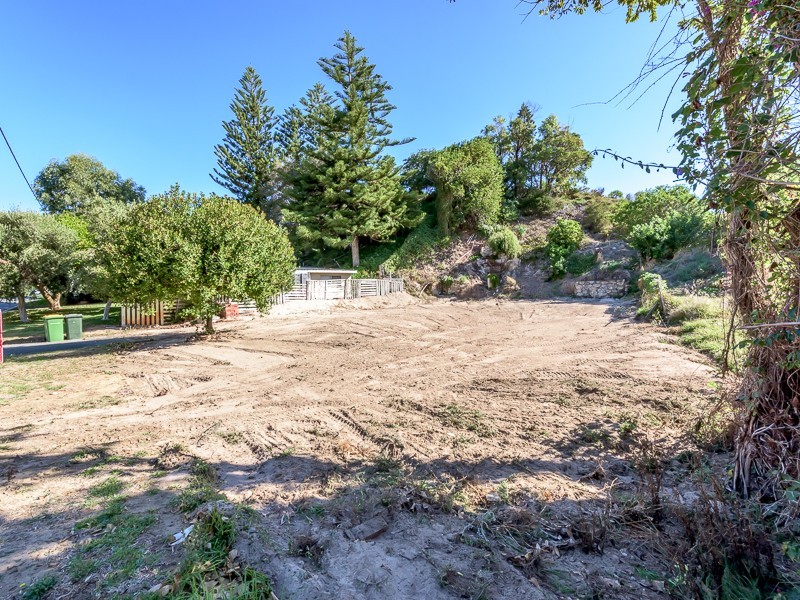 24 Shelton Street, Waikiki WA 6169