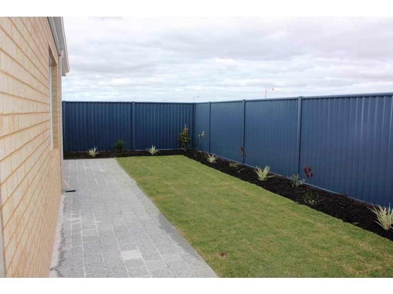 81 Pleasantview Parade, Baldivis WA 6171