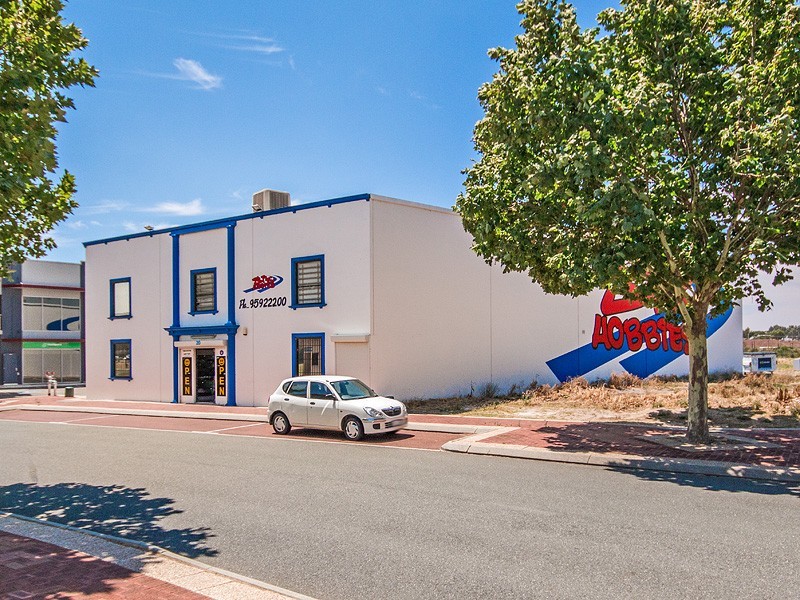 20 Mackinnon Street, Rockingham WA 6168