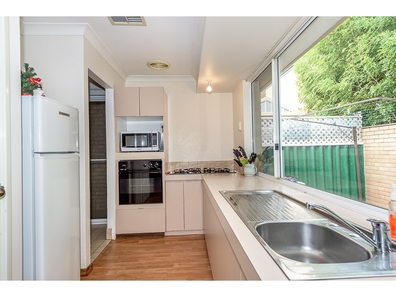 Unit 2, 11 Bell Street, Rockingham WA 6168