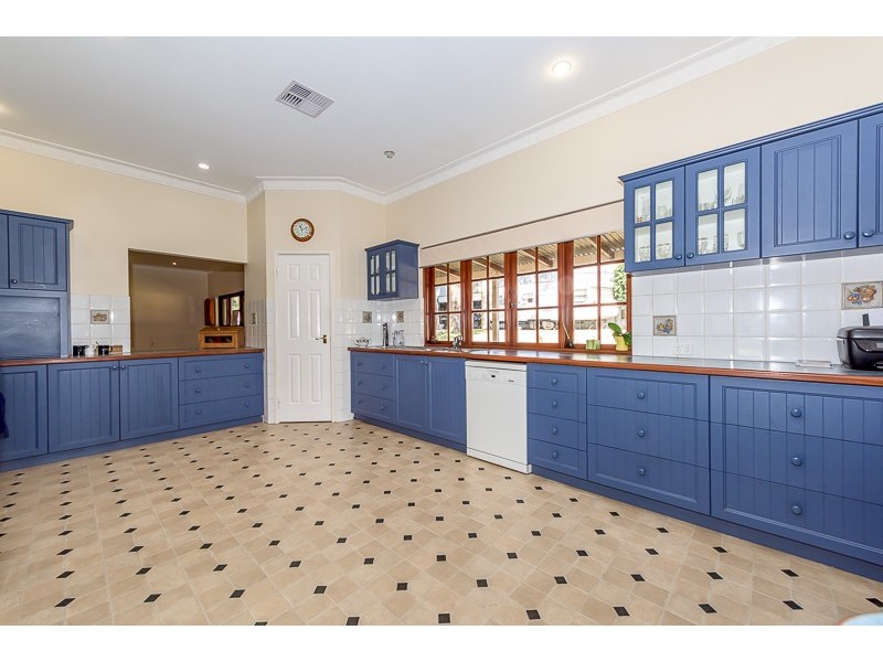 95 Banksia Road, Wellard WA 6170