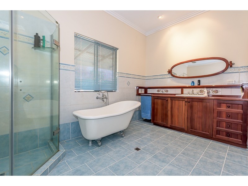 95 Banksia Road, Wellard WA 6170