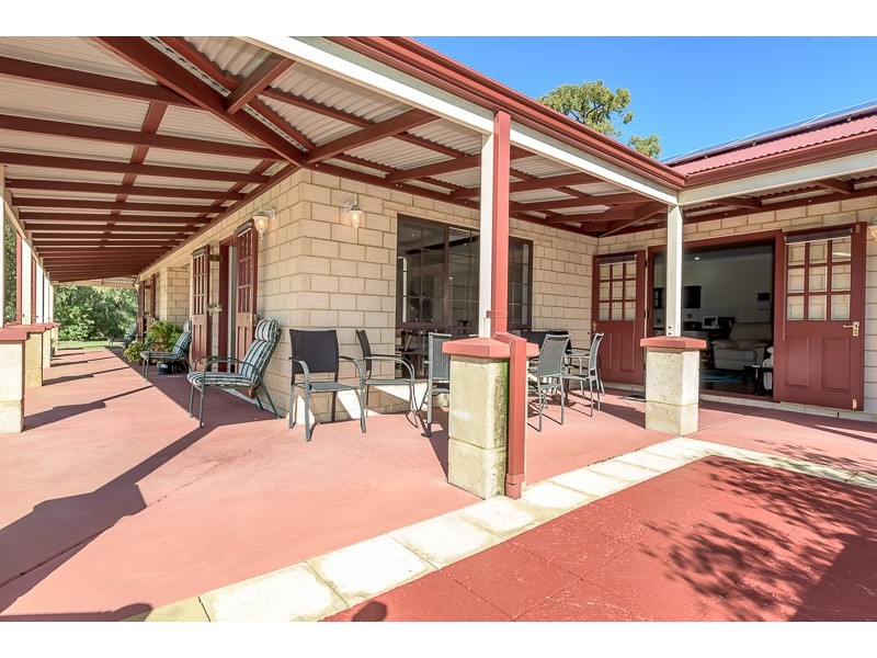 95 Banksia Road, Wellard WA 6170