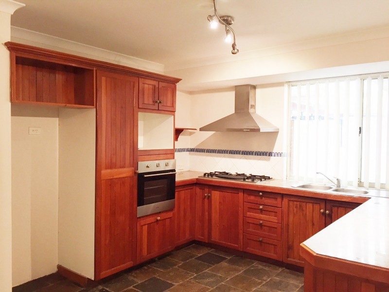 6 Ballina Place, Waikiki WA 6169