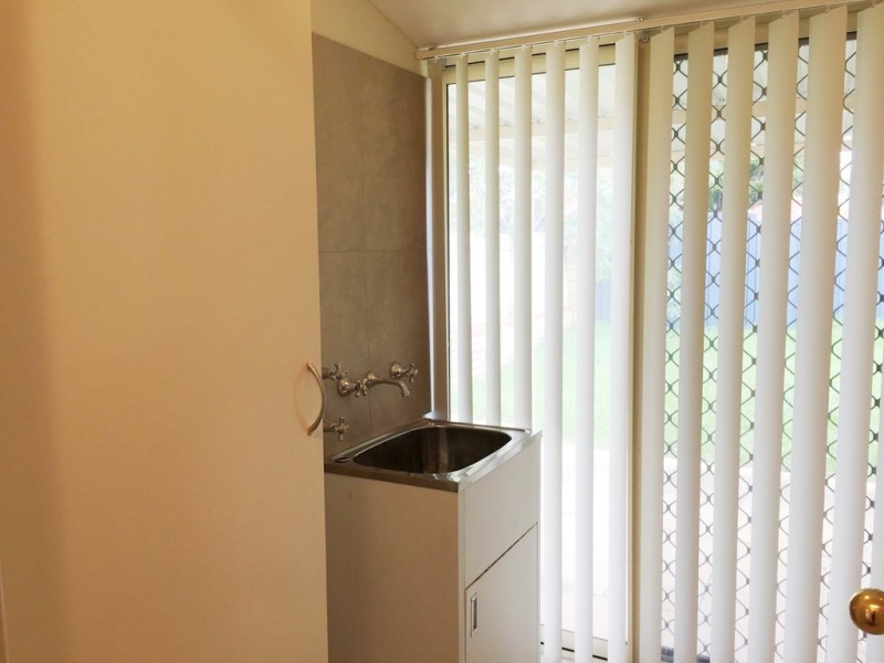 6 Ballina Place, Waikiki WA 6169