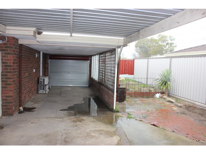 3 Waterton Way, Cooloongup WA 6168