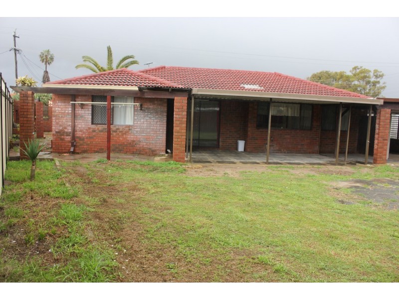 3 Waterton Way, Cooloongup WA 6168
