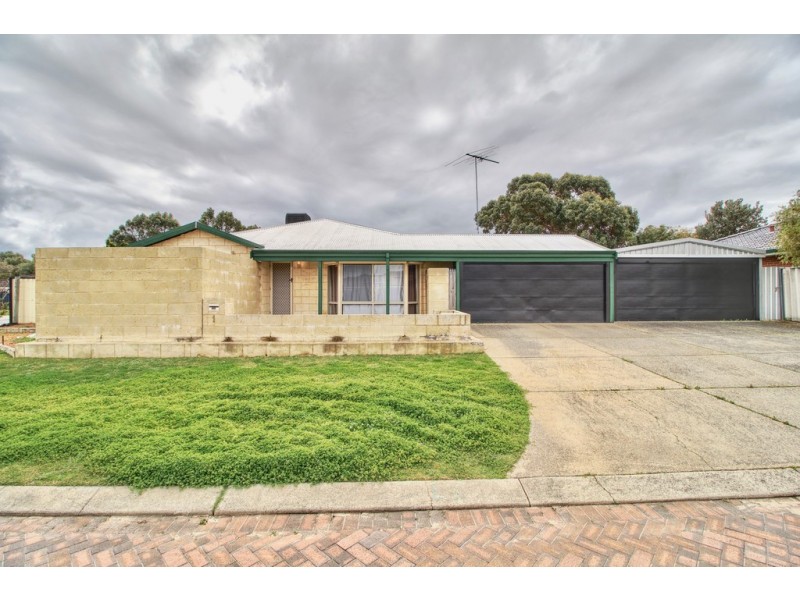 1 Tenella Mews, Warnbro WA 6169