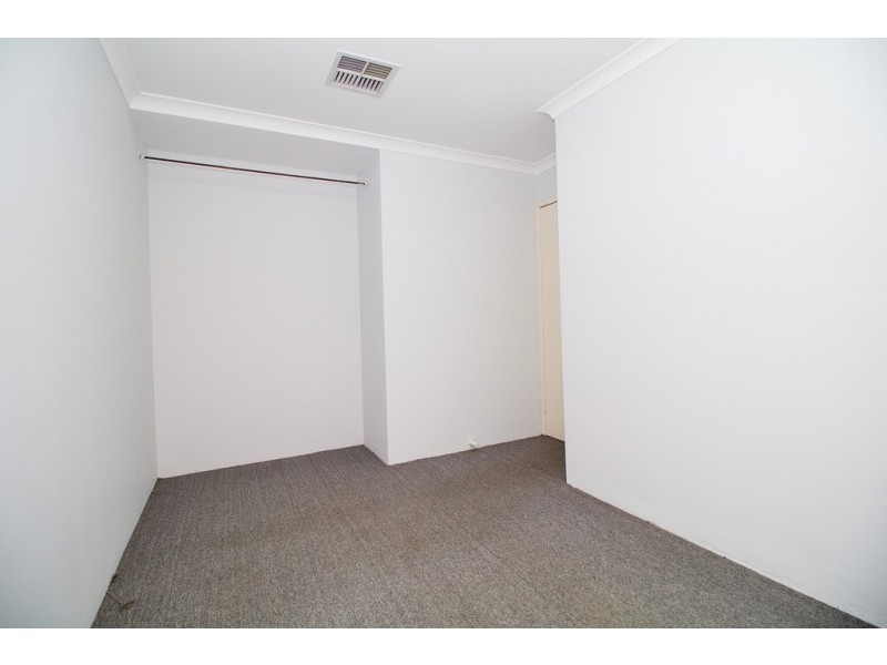 1 Tenella Mews, Warnbro WA 6169