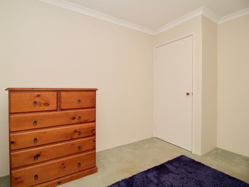 4 Greenlea Crescent, Warnbro WA 6169