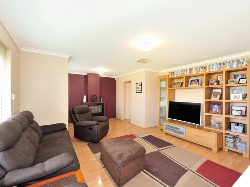 97 Charthouse Road, Waikiki WA 6169