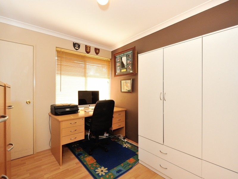 97 Charthouse Road, Waikiki WA 6169