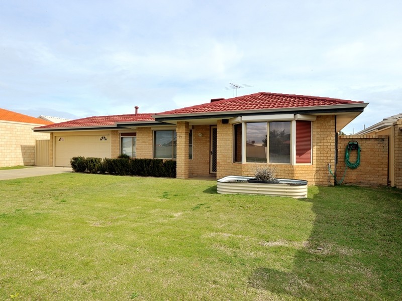 97 Charthouse Road, Waikiki WA 6169