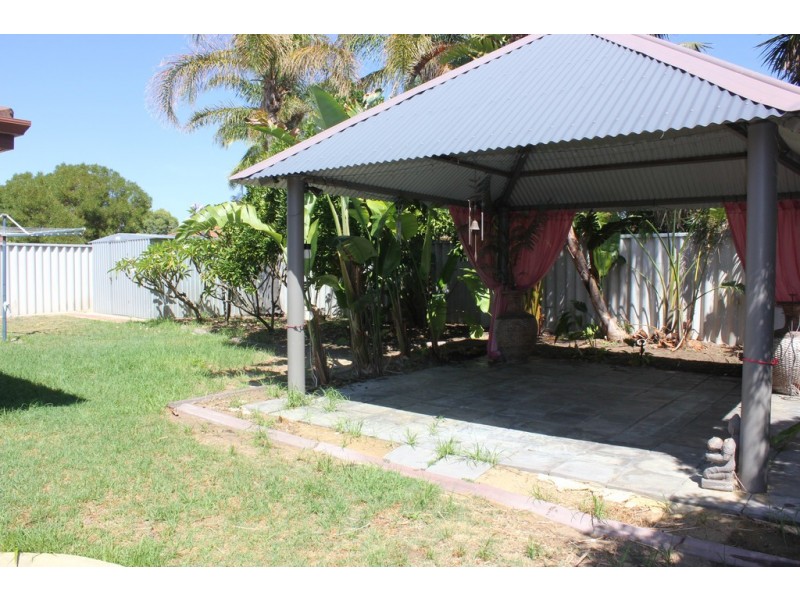 16 Aldinga Place, Waikiki WA 6169
