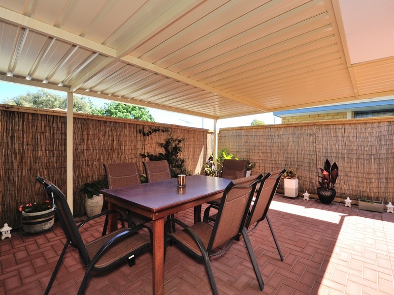 5/12 Dowling Street, Rockingham WA 6168