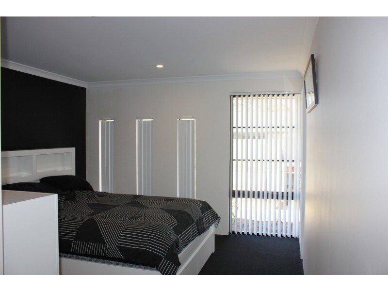 58 Ellinwood Loop, Meadow Springs WA 6210