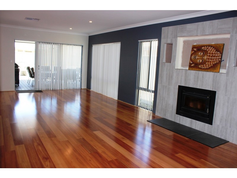 58 Ellinwood Loop, Meadow Springs WA 6210