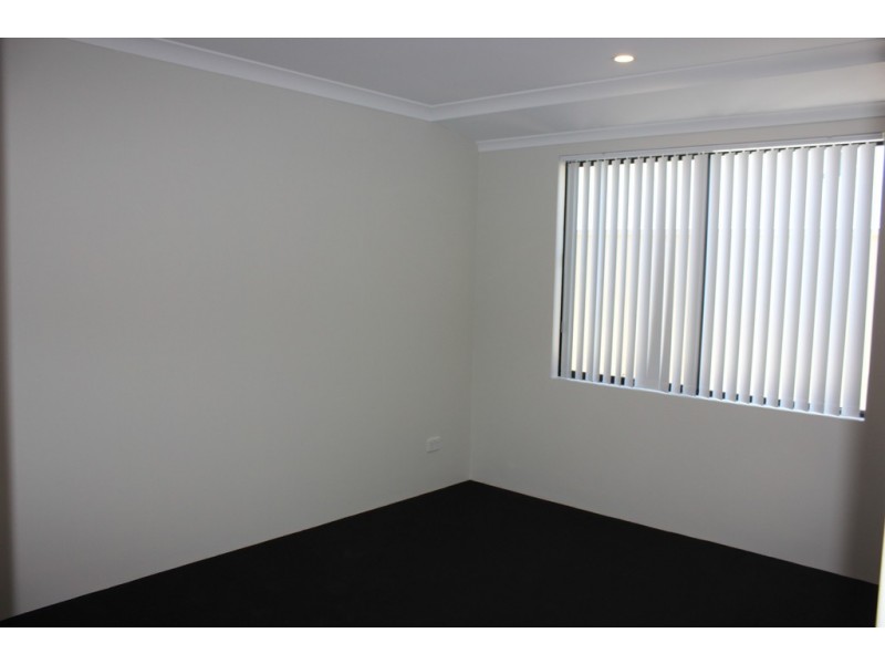 58 Ellinwood Loop, Meadow Springs WA 6210