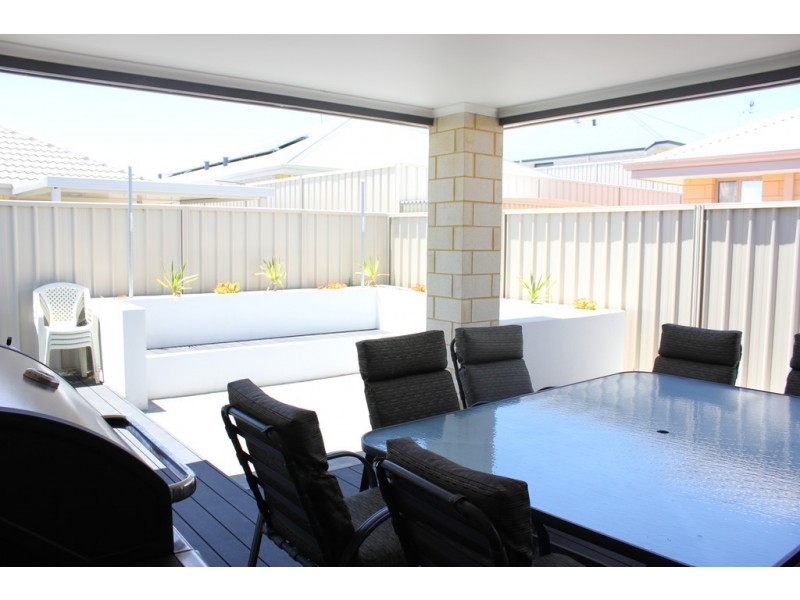 58 Ellinwood Loop, Meadow Springs WA 6210