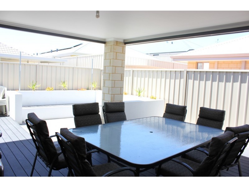 58 Ellinwood Loop, Meadow Springs WA 6210