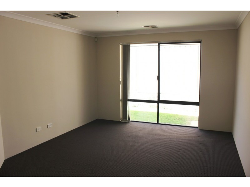 17 Hoskin Way, Baldivis WA 6171