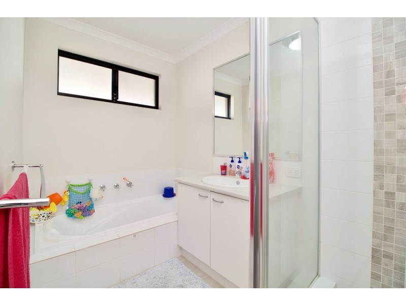 13 Bottlenose Circuit, Waikiki WA 6169