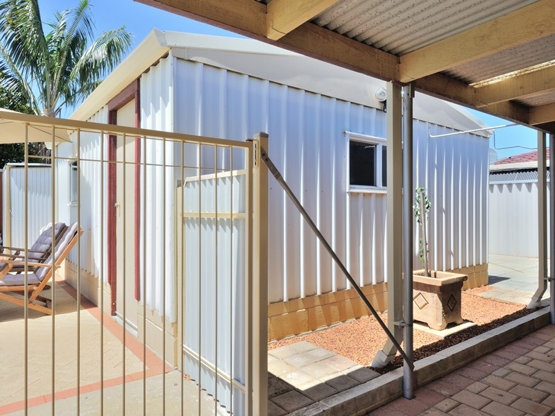 17 Bridgewater Court, Waikiki WA 6169