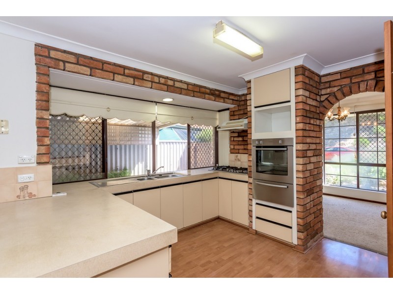81 Fendam St, Warnbro WA 6169