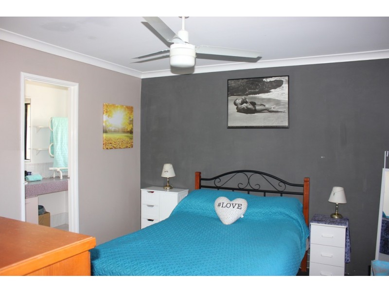 10 Solander Close, Waikiki WA 6169