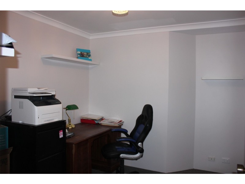 10 Solander Close, Waikiki WA 6169