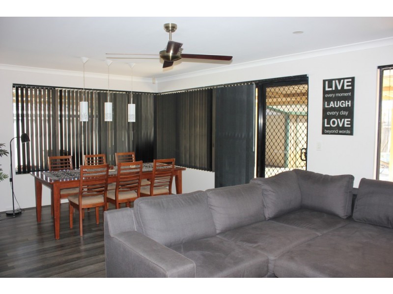 10 Solander Close, Waikiki WA 6169