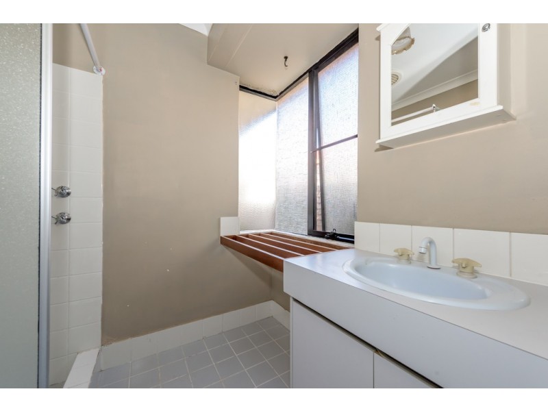 6 Dublin Close, Warnbro WA 6169