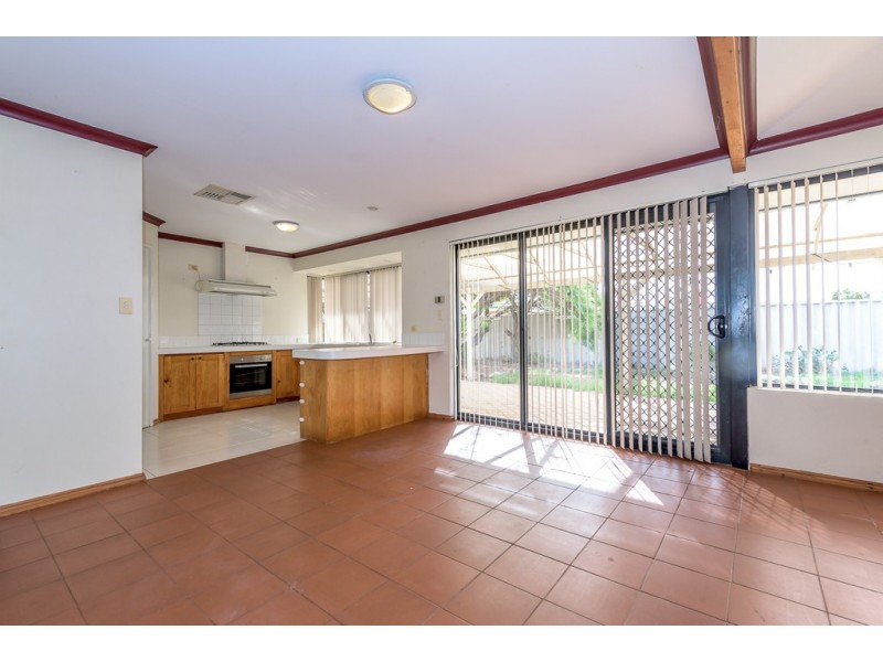 6 Dublin Close, Warnbro WA 6169