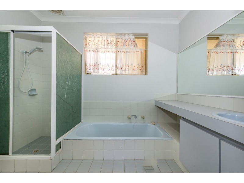 9 Shelton, Waikiki WA 6169