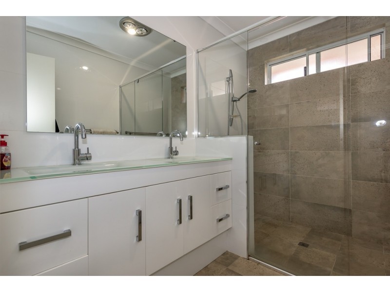 66 Bondi Crescent, Warnbro WA 6169