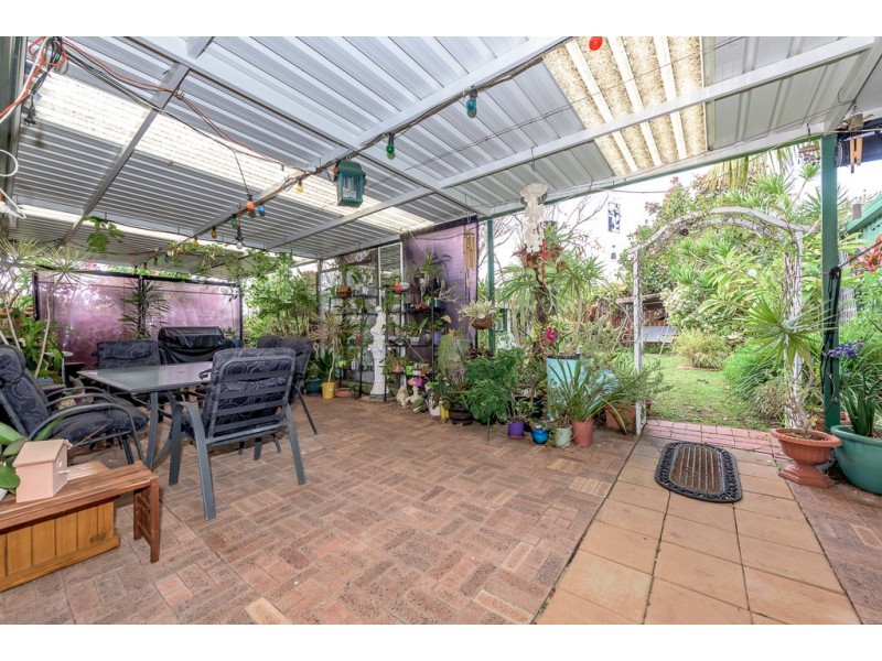 6 Neale Place, Cooloongup WA 6168