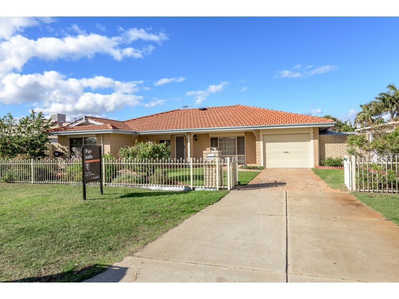 18 Fairview Drive, Waikiki WA 6169