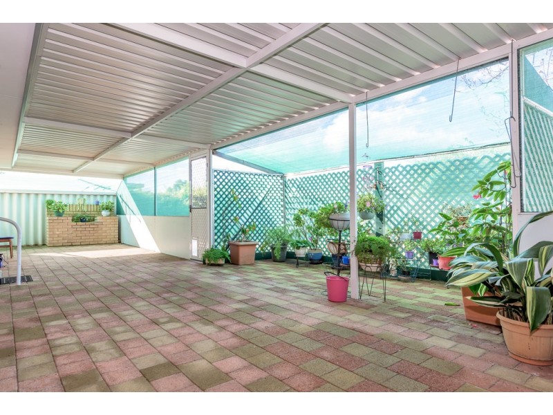 18 Fairview Drive, Waikiki WA 6169