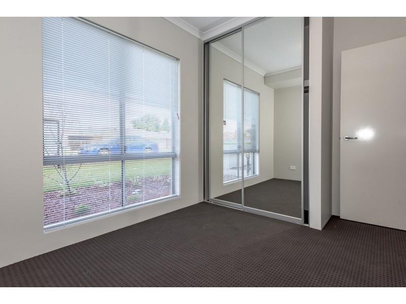 2/6 Forward Street, Mandurah WA 6210