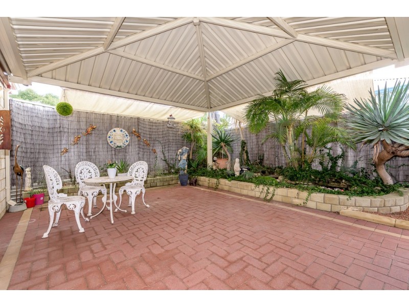 21 Laguardia Loop, Port Kennedy WA 6172