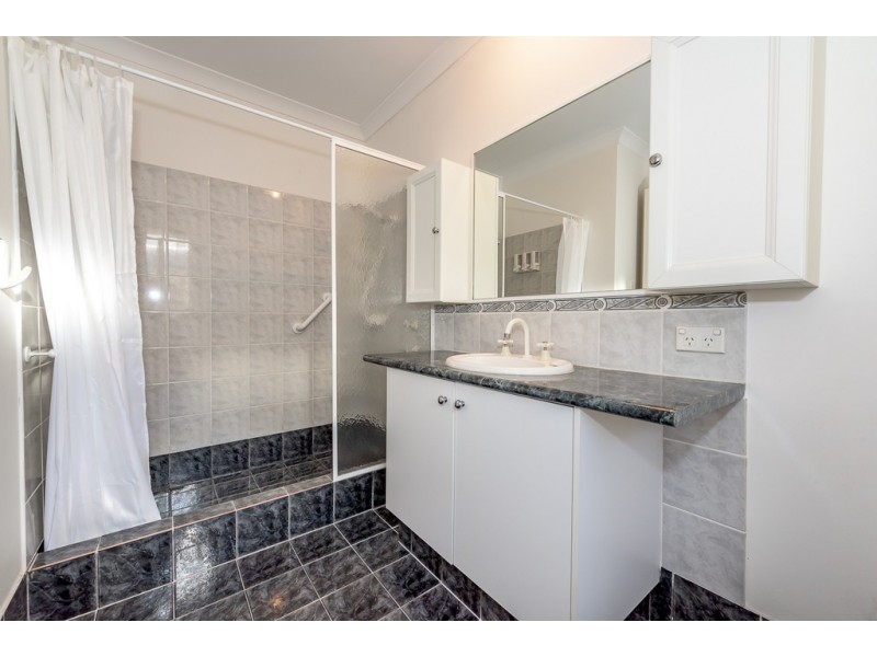 21 Laguardia Loop, Port Kennedy WA 6172